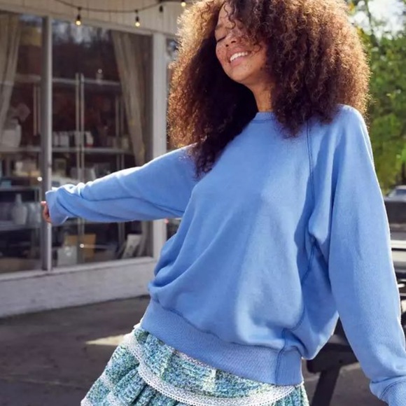 Aerie Blue Sweatshirt - Picture 1 of 4